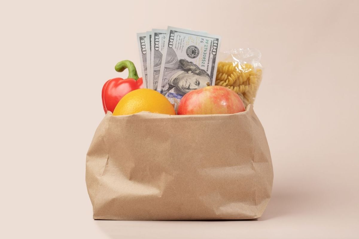 how to save money on groceries