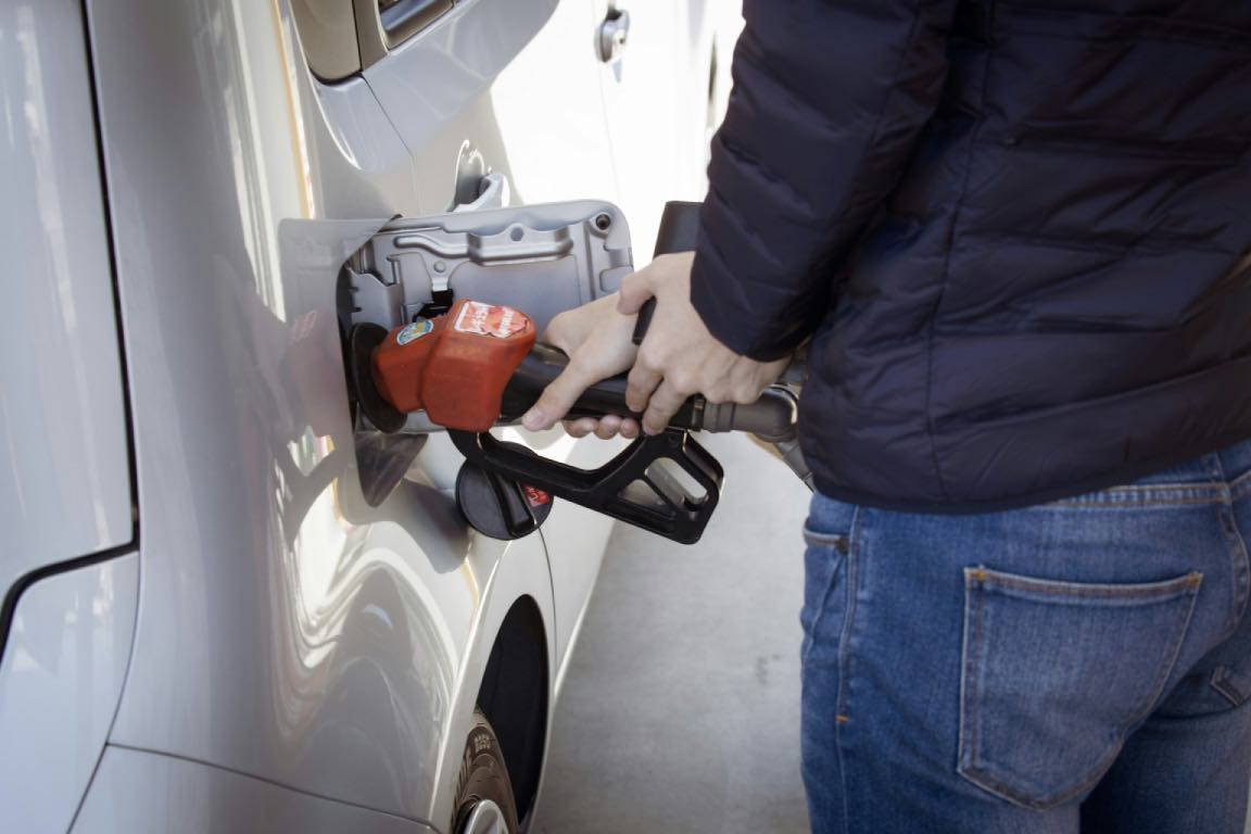 how to save money on gas